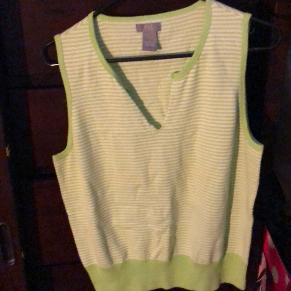 Sweater vest